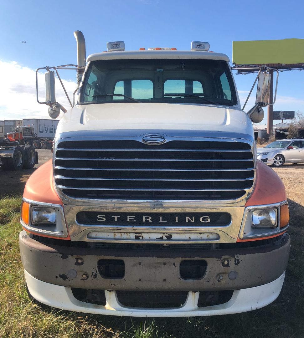 2009 STERLING L9500 - Image 6